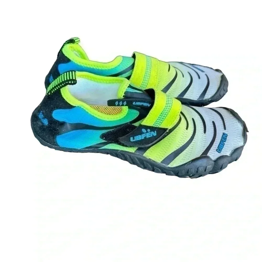 UBFEN kids Unisex  Water Shoes Aqua Swim Beach Sports  SZ EU 32/  1 Big Kid US